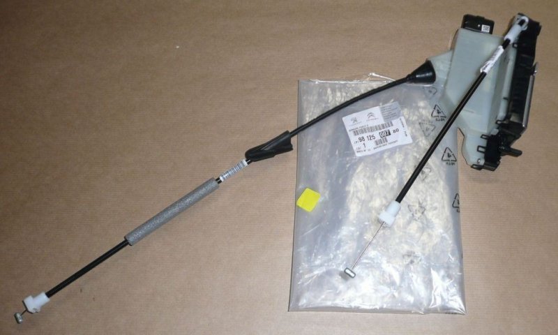 Serrure de porte Peugeot 208, 2008 côté droit, 9812500780, 9812500780, 