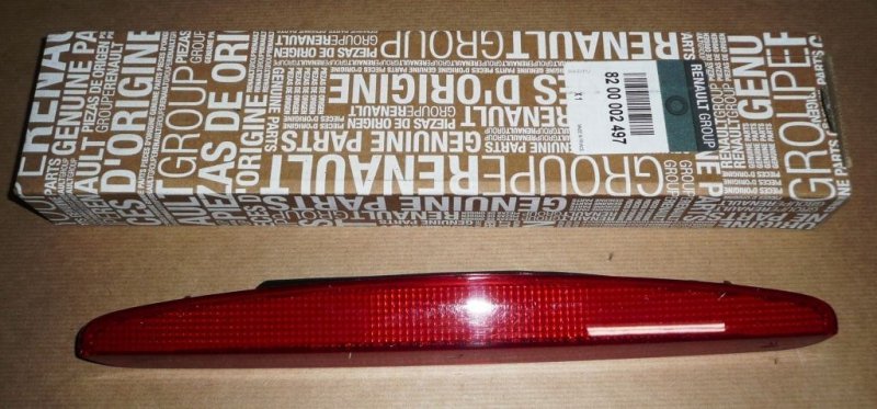 Original  Feu stop Renault Megane II Cc , 8200002497