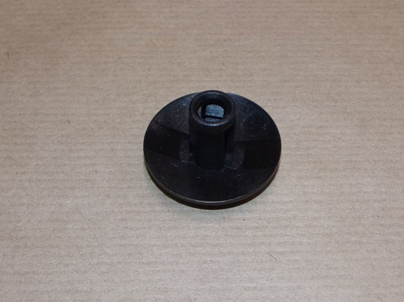 Original  Agrafe de garniture Renault Scenic II, Megane III écrou cana , 7703081054