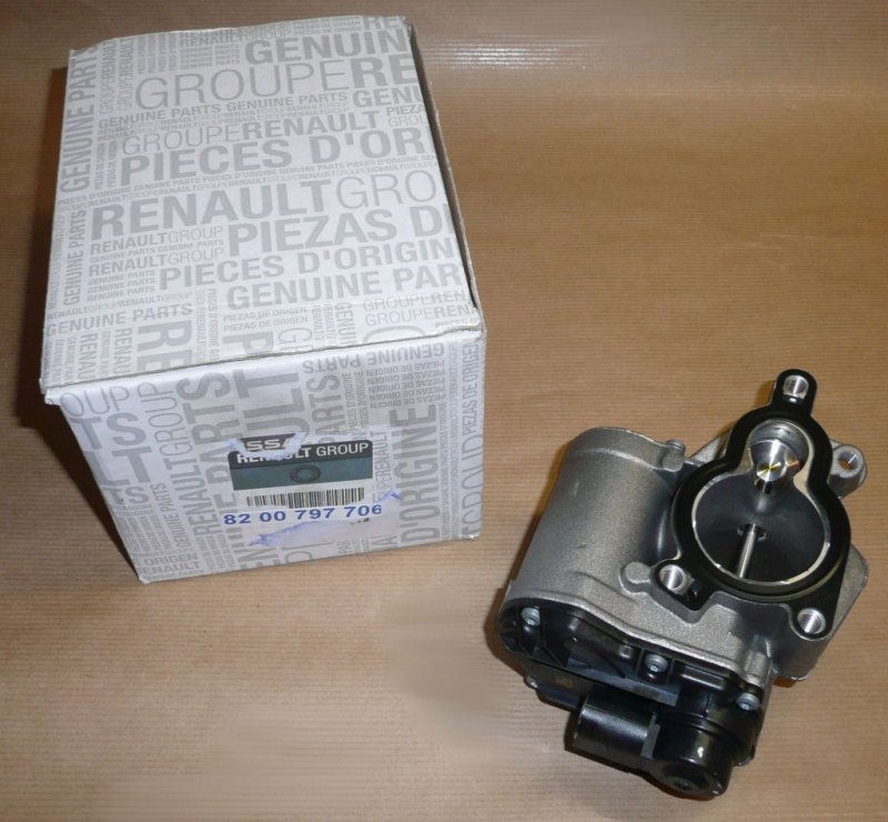  Soupape EGR Renault Laguna II, Trafic II 2.0DCI Renault Koleos, Mégane II, Laguna III , 8200797706