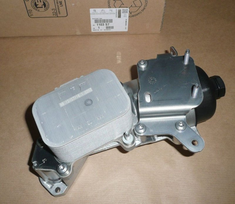 Radiateur d'huile Citroën Berlingo, Peugeot 207 1.6 HDI, 1103.S7, 1103S7