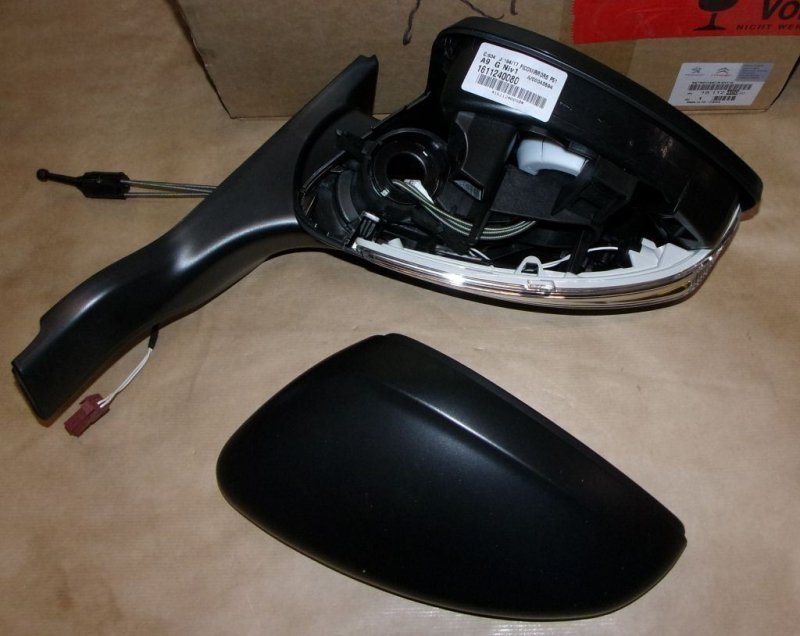 RÉTROVISEUR LATÉRAL Peugeot 208 GAUCHE ,  1611240080