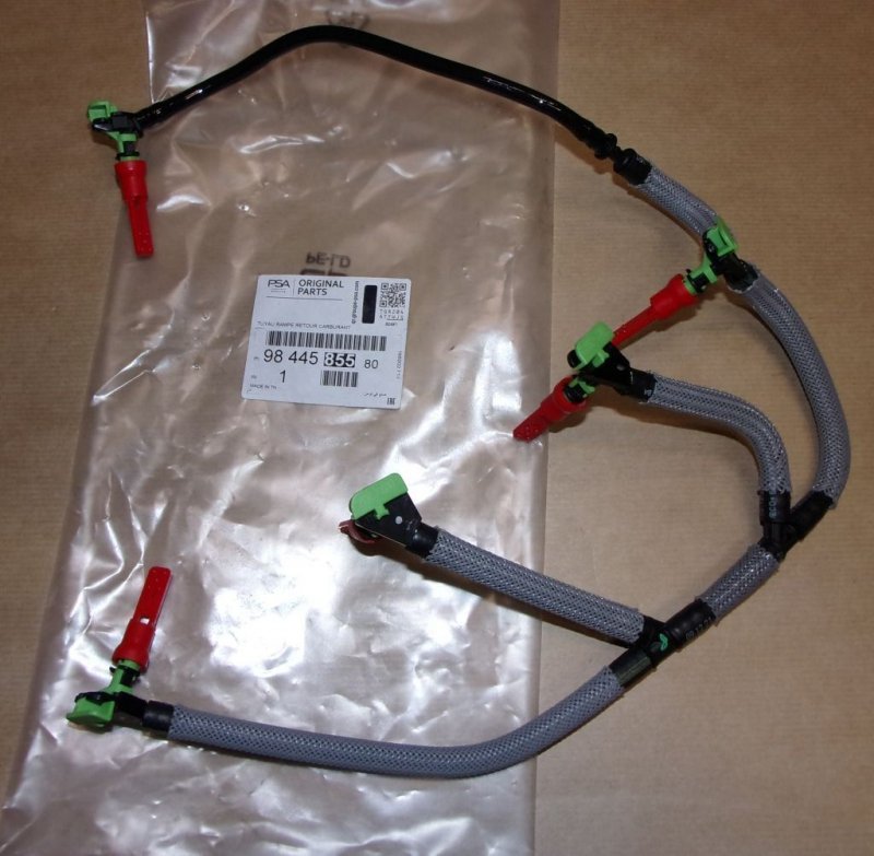 Conduite de retour d'injection Citroën C4, Peugeot 308 2.0 HDI, 9844585580, 9844585580, 