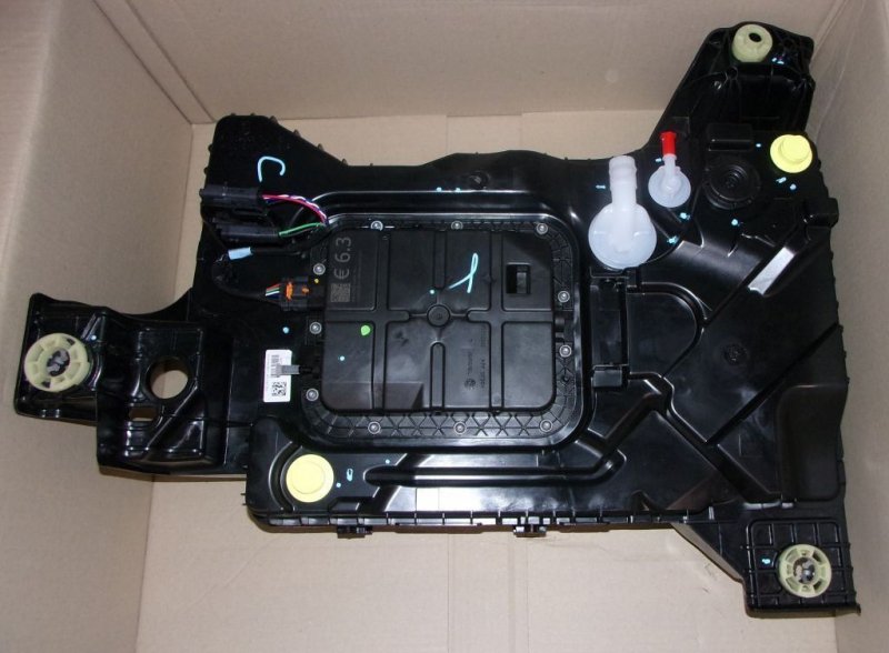 Réservoir AdBlue Citroën C5 Aircross, 9826092180, 9826092180, 