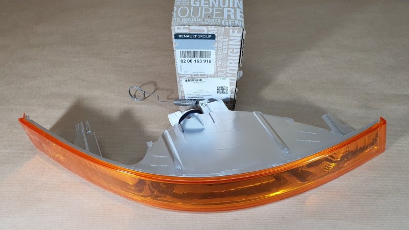Répétiteur de clignotant d'origine Renault Master II ,  8200163918