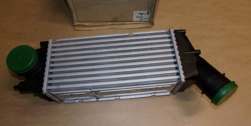 $ Radiateur d'air Citroën C4 1.6 HDI, 0384.G4, 0384G4
