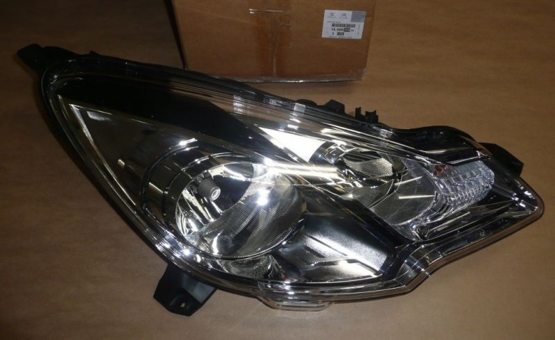 PHARE CITROËN DS3 DROIT ,  1606930680