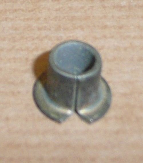 Original  Bague de charnière de porte Renault Clio 1,2, Renault Kangoo 19, Renault Megane, Renault Scenic, Renault Super 5 , 7705010084