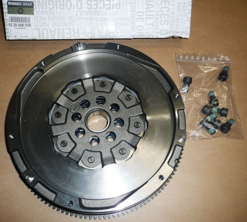 Volant bimasse Renault Master III 2.3DCI, 123009802R, 