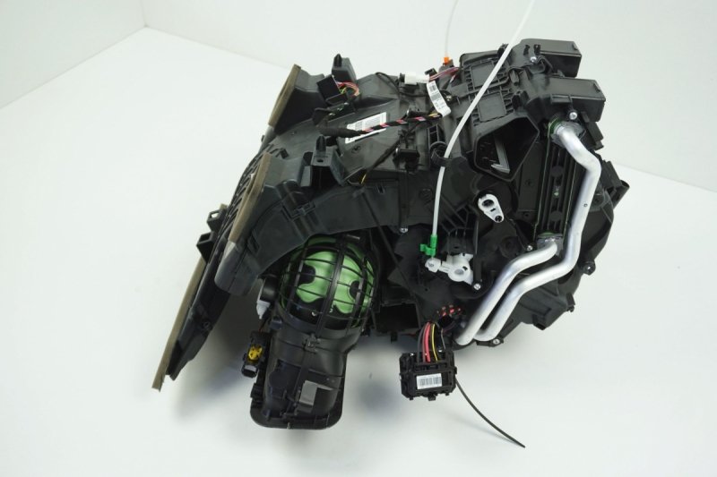 Original Radiateur de chauffage CARMAN X82 Valeo Trafic III Vivaro talento nv300 , 272706486R , 93460846