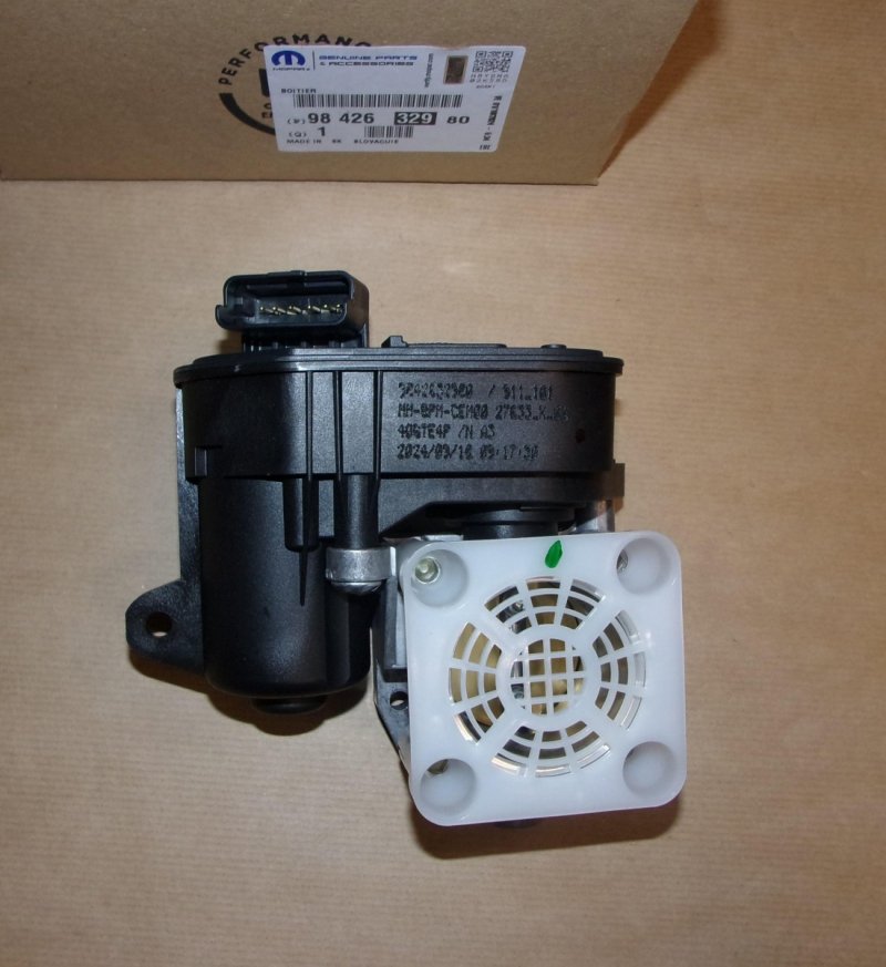 Corps de papillon Citroën C1, Citroën C3, Peugeot 108 1.2 VTI, 9842632980, 9842632980,