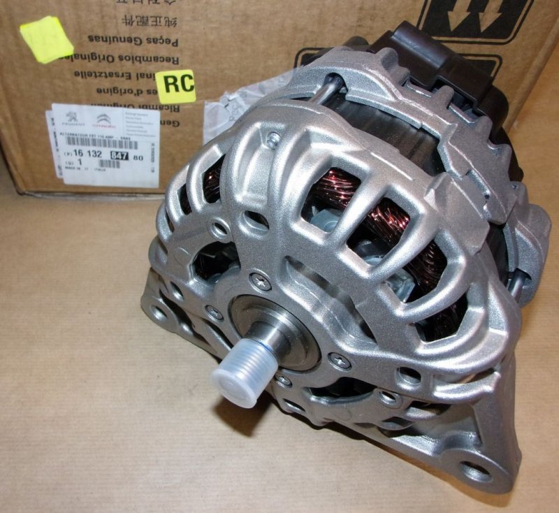 Alternateur Peugeot Boxer III 3.0 HDI régénéré  ,  1613284780