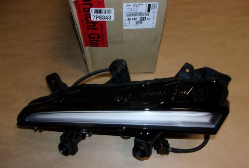 Lumière diurne LED Peugeot 208, 2008, 9824241180, 9824241180, 