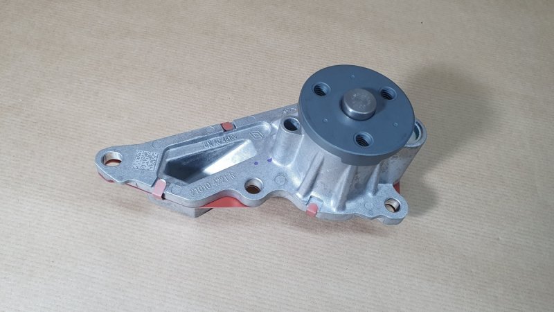Pièce d’origine  Pompe à eau pour Dacia SANDERO I/II/III 1.0/1.3TCE, 210104221R