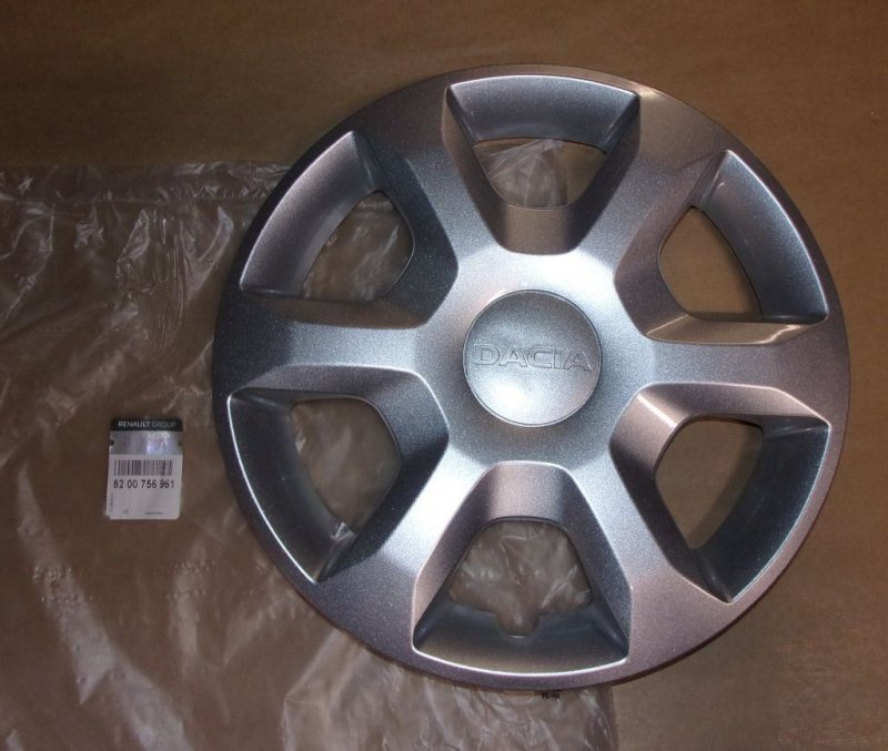 Original  Enjoliveur Dacia Logan II , 8200756961