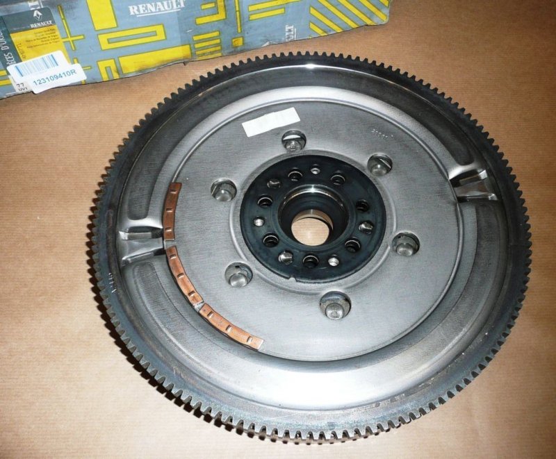 Volant bimasse Renault Espace IV 1.9DCI, 123109410R, 