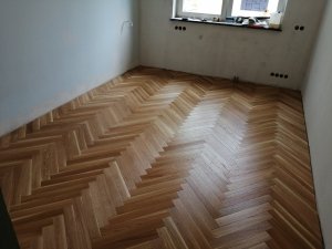  Parkiet dąb dwuwarstwowy olejowany standart 11x70x350mm