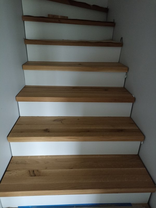 Trep dębowy lity drewniany kl.natur 40x320x1000mm