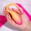 Magic Motion Flamingo Max - wibrujące jajko z aplikacją (pomarańczowy)