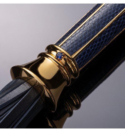 Upko Black Label Collection Flogger - pejcz do BDSM (czarny)