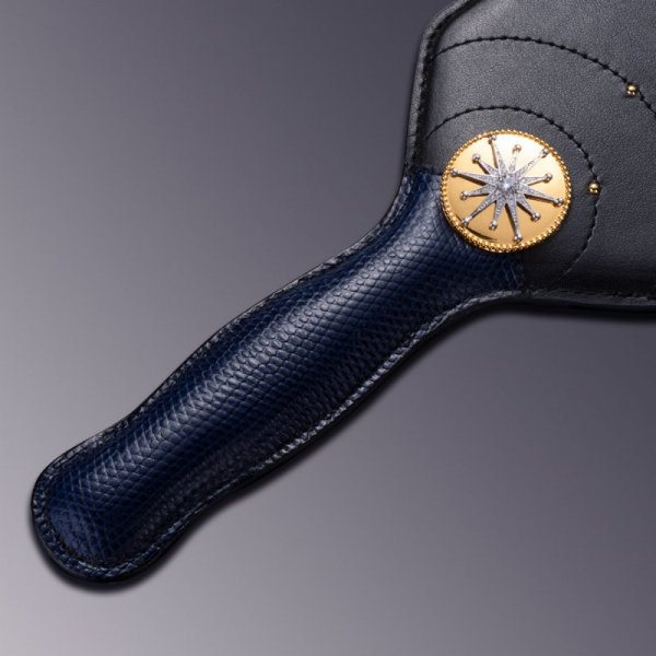 Upko Black Label Collection Paddle - skórzana packa do BDSM (czarny)