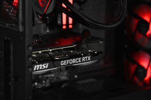 Actina PBM 7700X/32GB/1TB/RX7800XT/750W