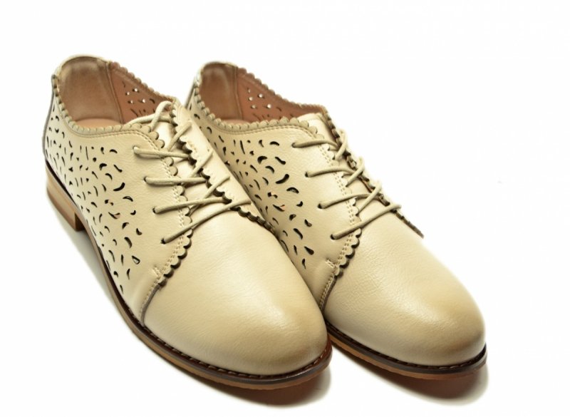 Półbuty beżowe 38 skóra oxfordy CAMBELL 19386 ażurowane damskie skórzane beż
