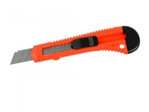 Nóż Nożyk Tapet Ostrze Łamane 18mm PLASTIKOWY uniwersalny z ostrzem łamanym