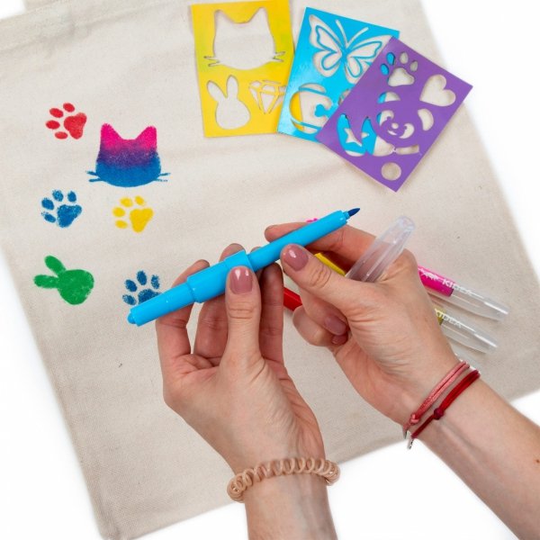 Markery do Tkanin 5 kolorów w Sprayu z Szablonami Zwierzaki Kidea Flamastry Pisaki [MTSSZ5KA]