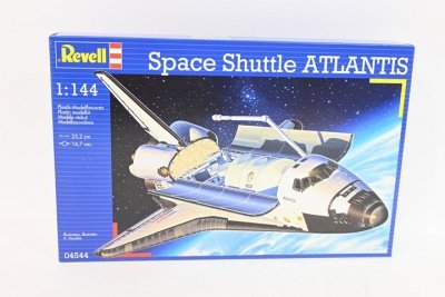 REVELL - CARRERA REVELL prom kosmiczny SpaceShuttle 04544