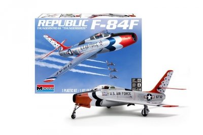 REVELL - CARRERA REVELL samolot F-84F Republic 15996