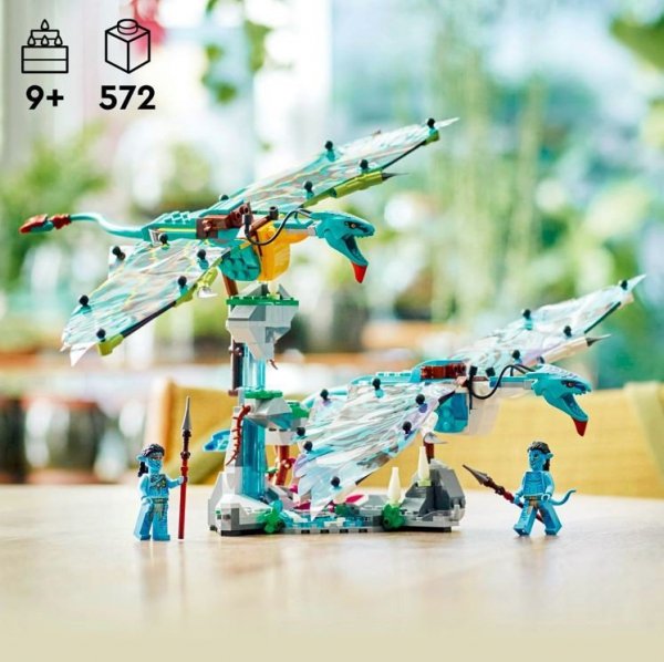 LEGO Klocki Avatar 75572 Pierwszy lot na zmorze Jake&#039;a i Neytiri