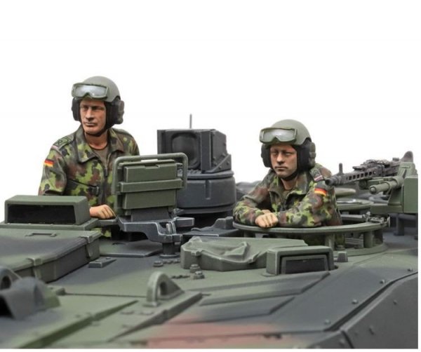 Tamiya Model plastikowy German Main Battle Tank Leopard 2 A7V