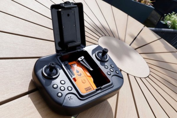 Revell RC Dron RC Quadrocopter Pocket Drone