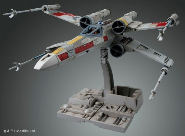 Model do sklejania 01200 Star Wars X-Wing Starfighter Revell