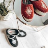 kapcie-domowe-meskie-haftowane-slippers-family