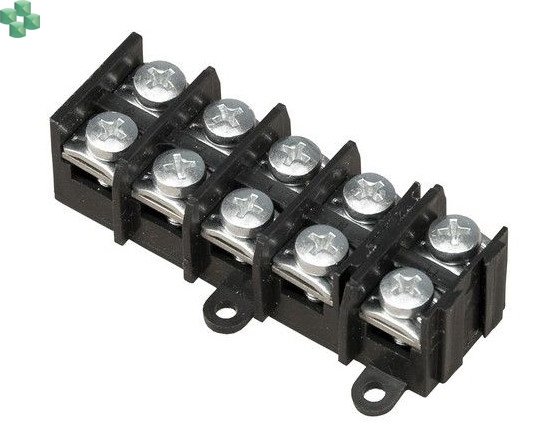 9PX8KIRTNBPG2 Eaton 9PX 8000VA/8000W, RT4U, karta Gbit, szyny rack, bypass serw. w zestawie