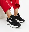 Czarne sneakersy na masywnej podeszwie Gergely