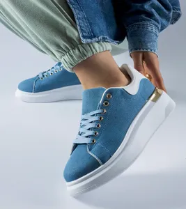 Granatowe sneakersy na platformie Scuderlando