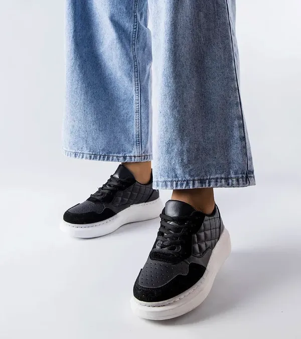 Czarne sneakersy damskie Latoya