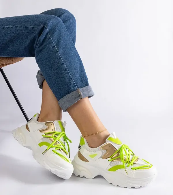 Białe sneakersy sportowe Sulamita