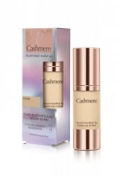 Cashmere Fluid rozświetlający Moon Blink - Nude  30ml
