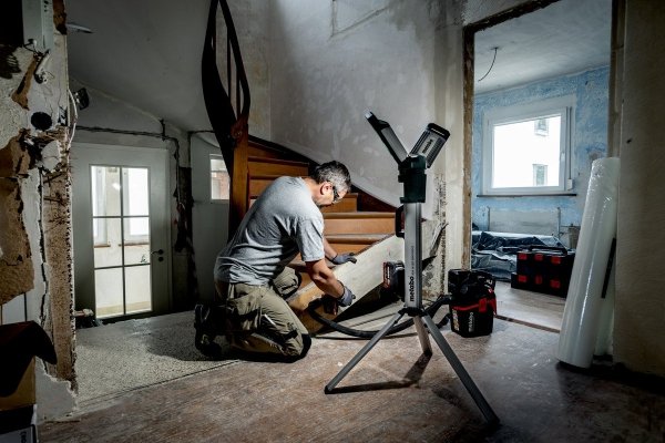 Reflektor budowlany Metabo BSA 18 LED 5000 DUO-S 601507850