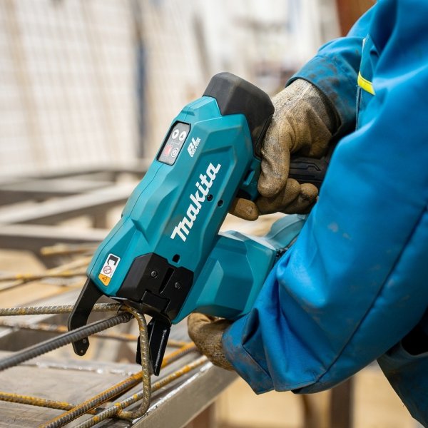 Akumulatorowa wiązarka do zbrojeń Makita TR001GZ 40V XGT