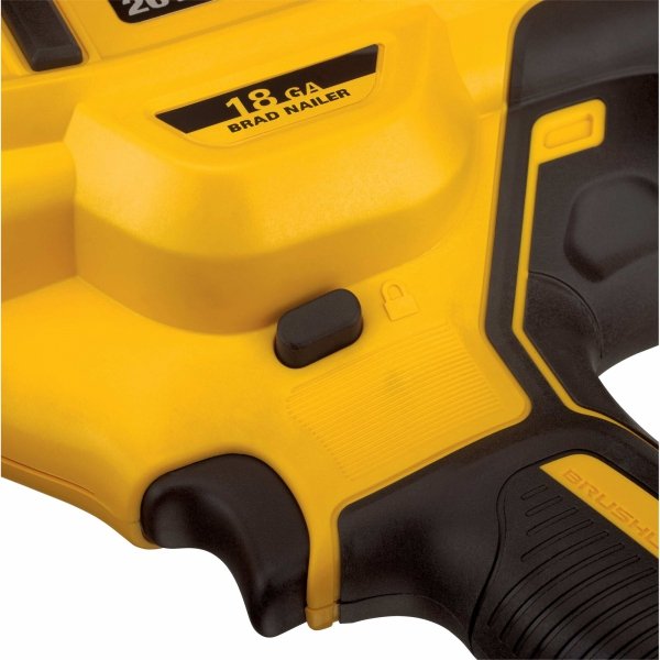Gwoździarka do wykończeń DeWALT DCN680N 18GA 18V 15-54mm 