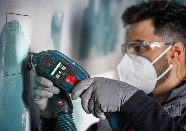 Akumulatorowe narzędzie wielofunkcyjne multi-tool Bosch EXPERT EXOP18V-40 L-Boxx