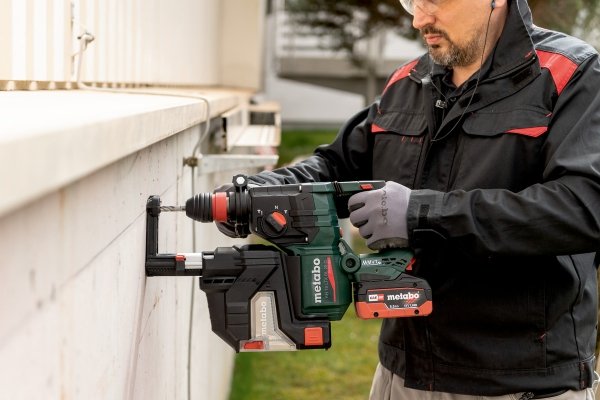 Młotowiertarka Metabo KH 18 LTX BL 28 Q Set ISA 601715930