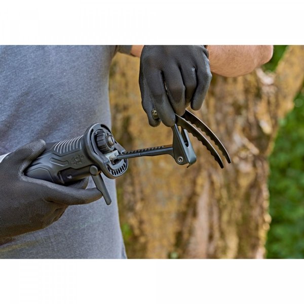 Piła szablasta Black&amp;Decker BES301-QS 750W 