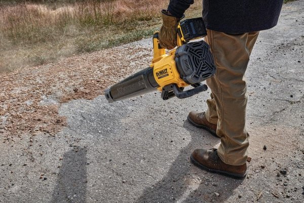 Dmuchawa Akumulatorowa DeWALT DCMBL562N 18V 200Km/h