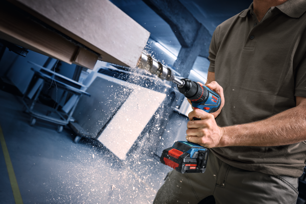 Wiertarko-wkrętarka akumulatorowa Bosch EXPERT EXSR18V-90FC + Uchwyty 2x4Ah